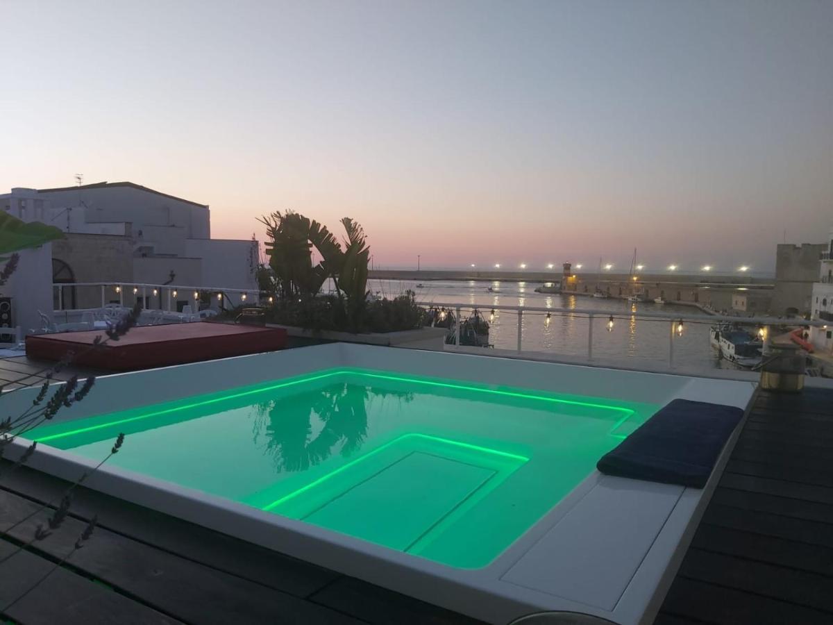 Al Console Luxury Suite Монополі Екстер'єр фото